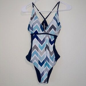 Cupshe Blue White Zig Zag Design One Piece Bathing Suit women's size medium